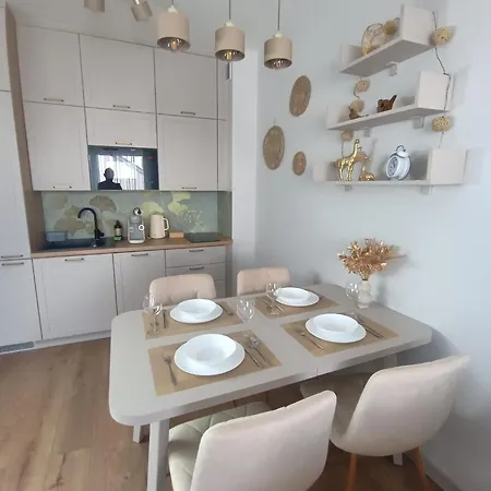 Apartament Agnes Sunset Grzybowo (West Pomeranian)